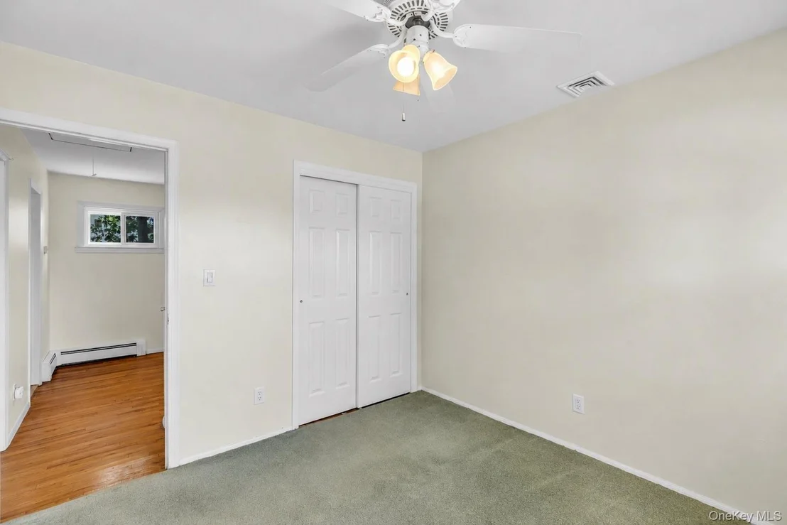 Photo of 258 Lafayette Road