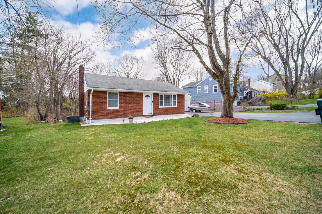 Photo of 8 Ludlow Drive