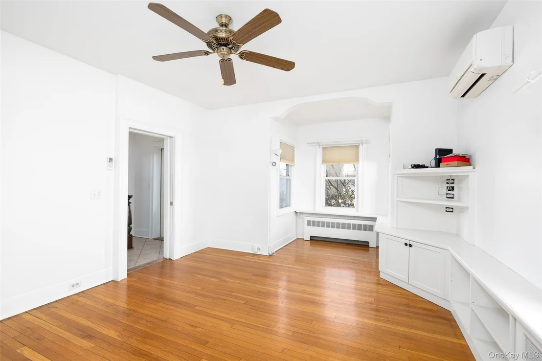 Photo of 39 N Chestnut Street