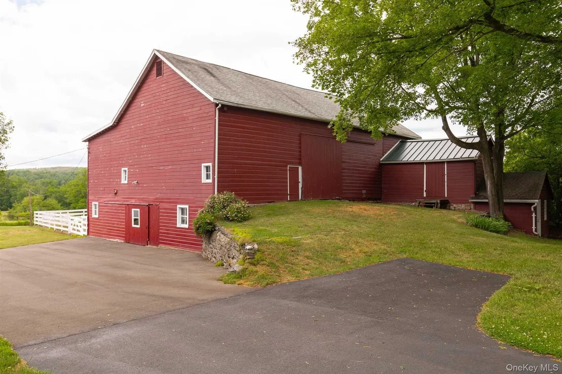 Photo of 1598 Jackson Corners Road