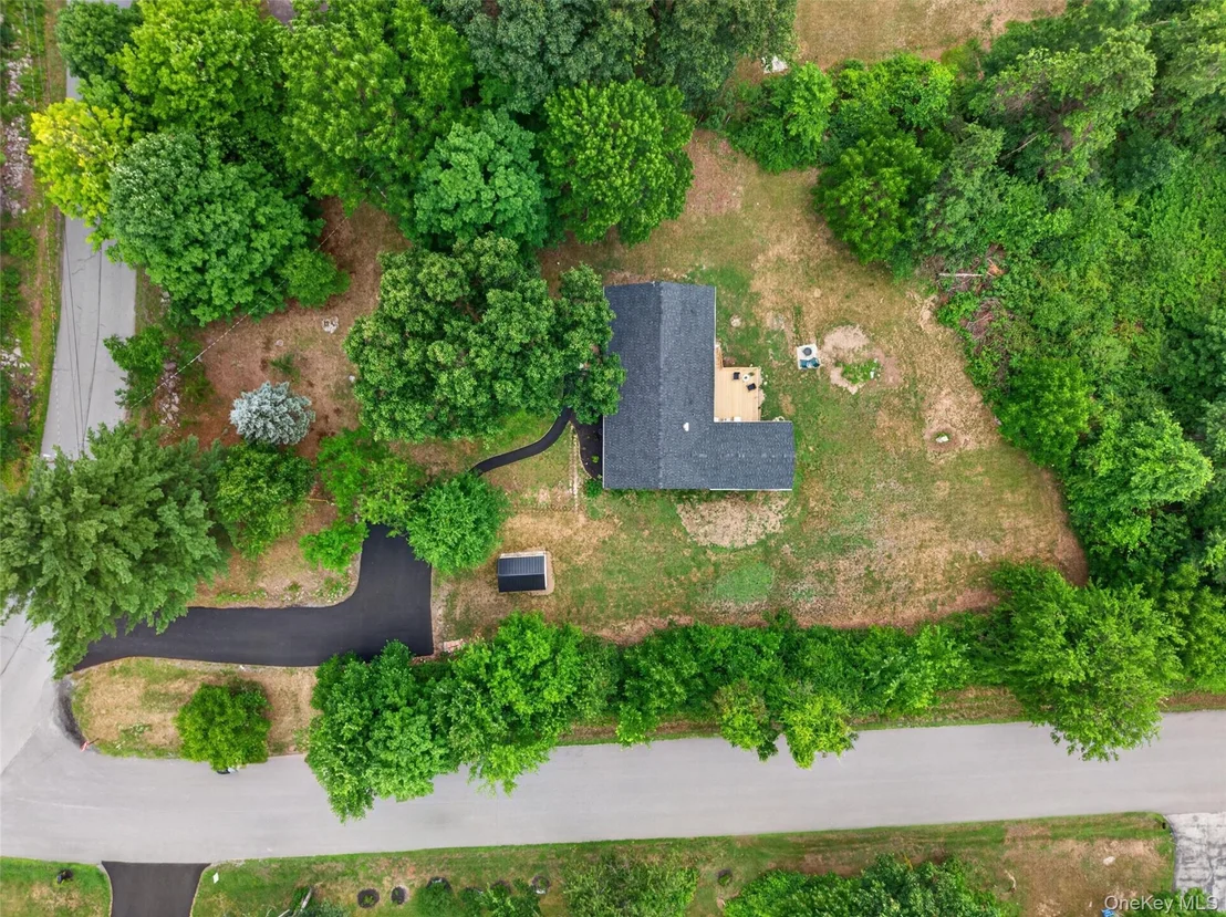 Photo of 140 Rabbit Run Road