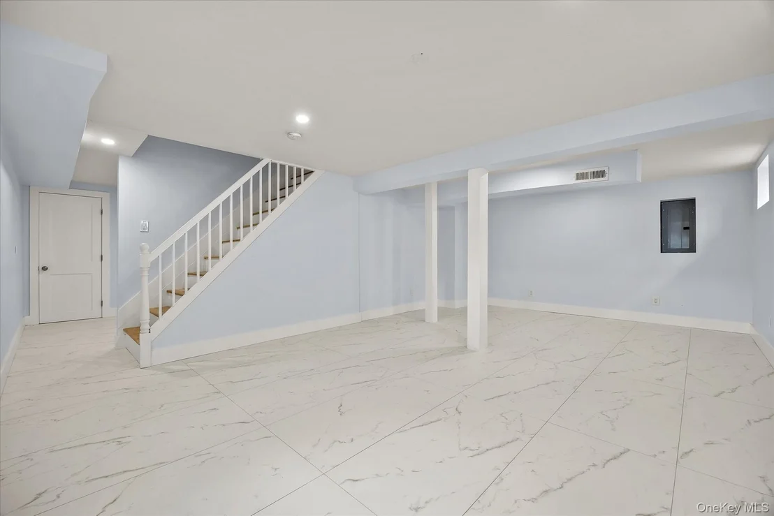 Photo of 27 Circle Drive