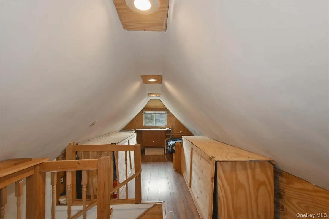 Photo of 3855 Carpenter Avenue