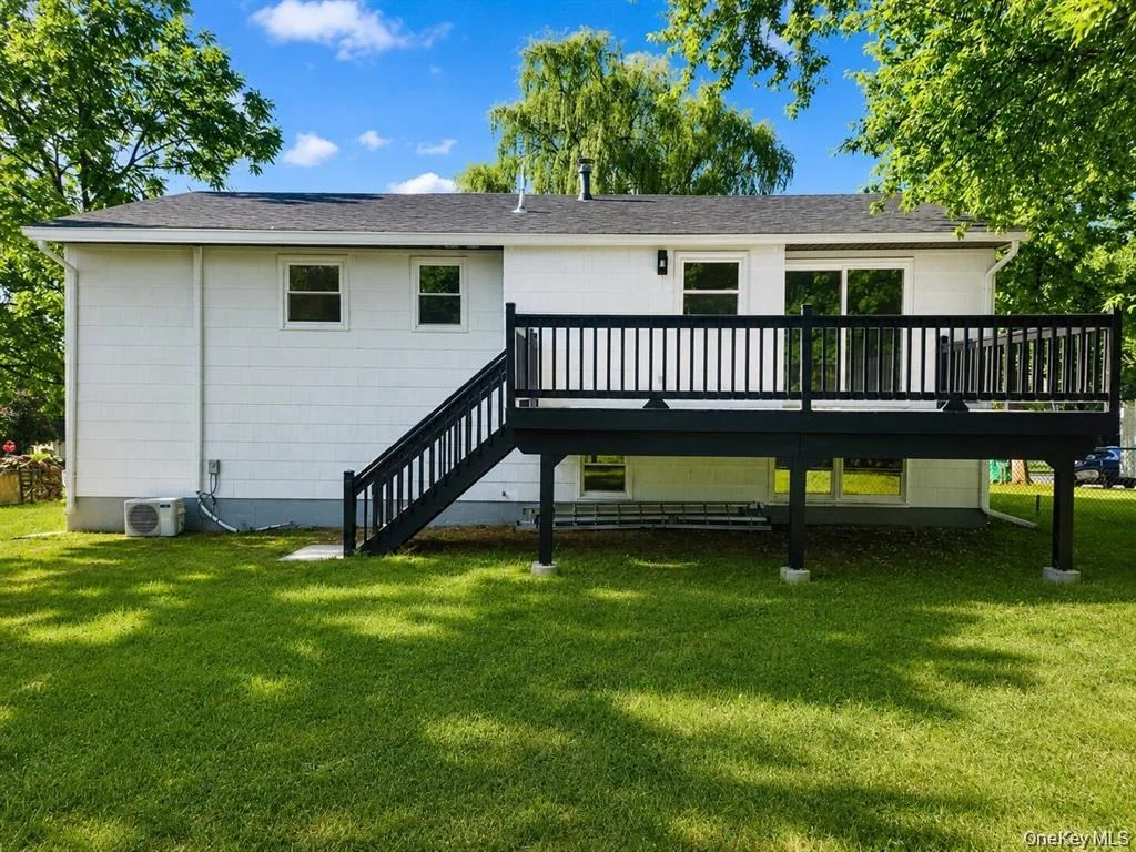 Photo of 8 Mockingbird Lane