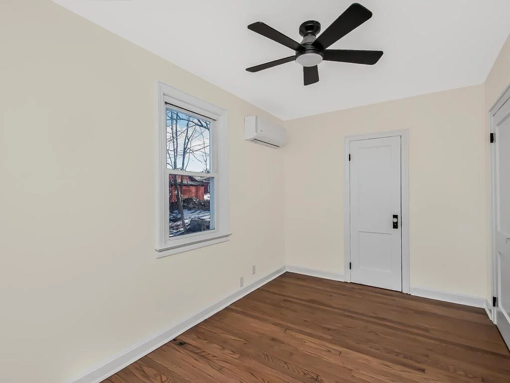 Photo of 2 Willow Avenue