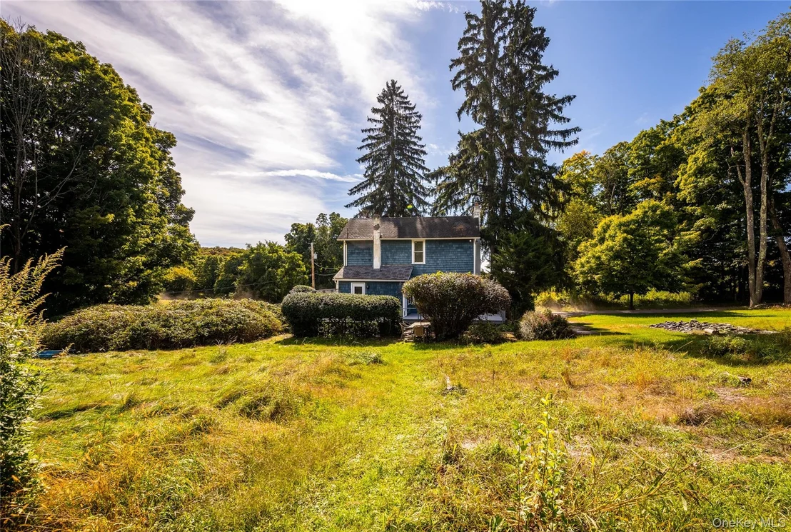Photo of 672 Tower Hill Road