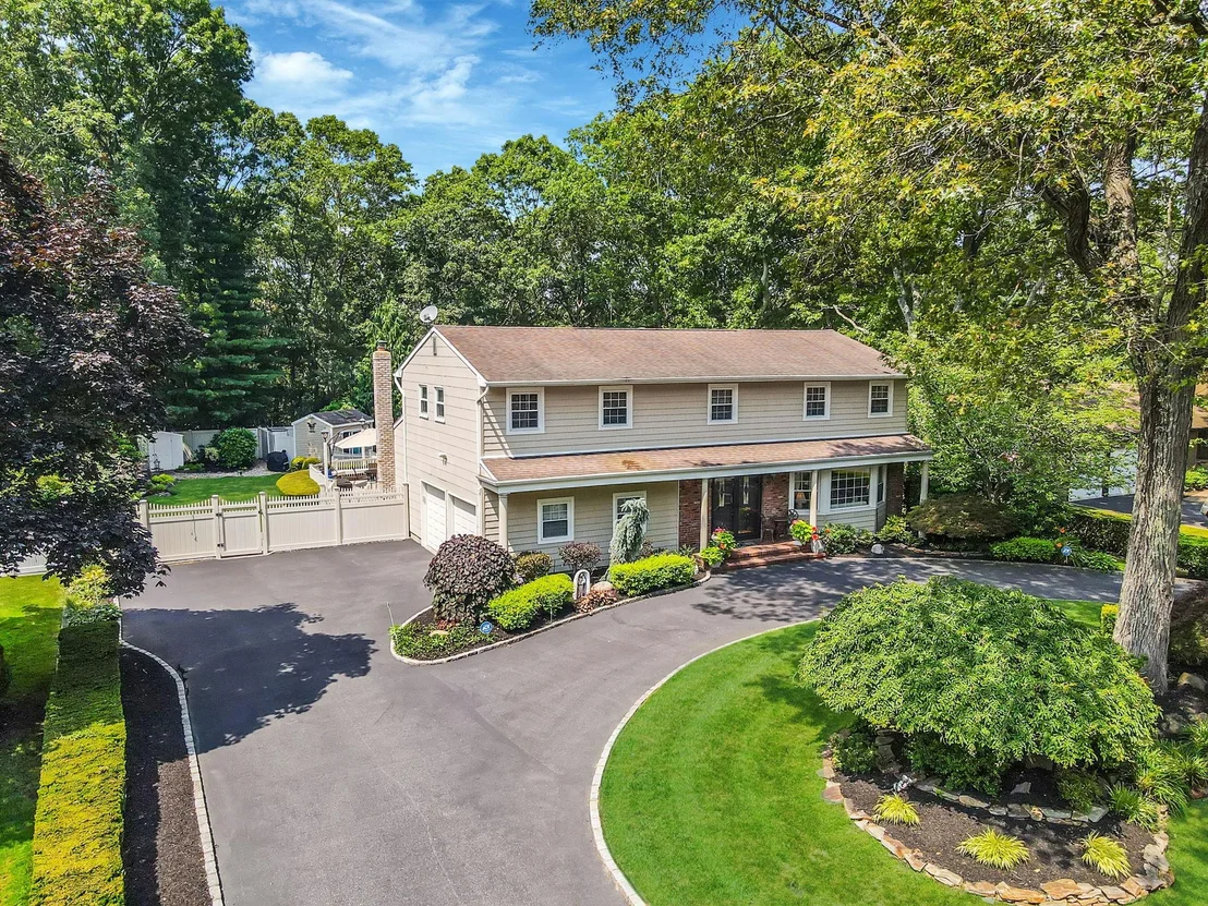 Photo of 59 Lindron Avenue
