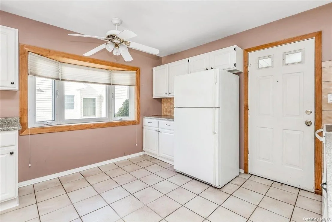 Photo of 7 Edgewood Drive