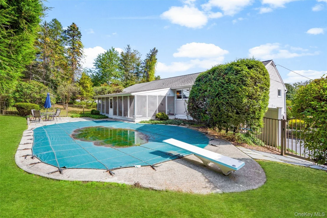 Photo of 46 Skyview Drive