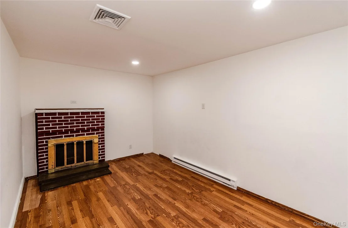 Photo of 15 Maple Drive