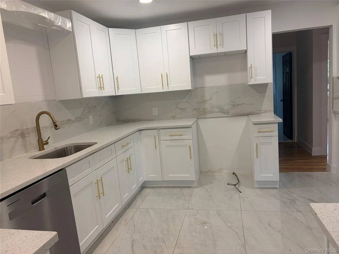 Photo of 3737 Maxwell Drive