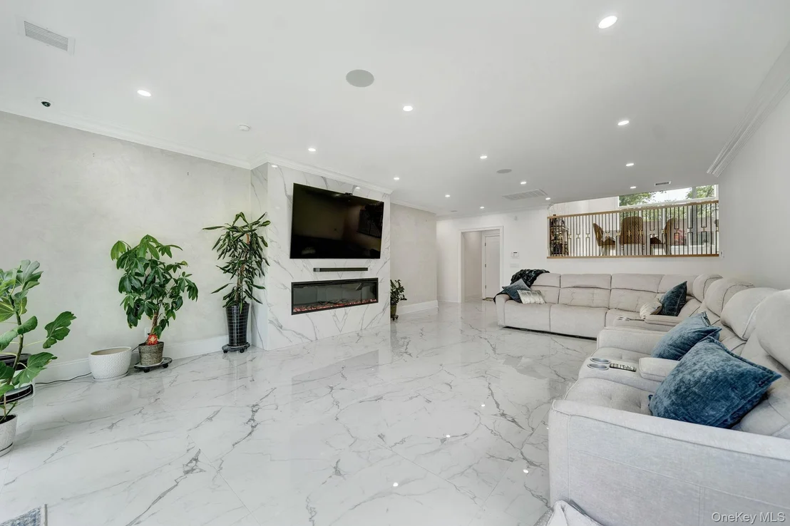 Photo of 783 Oakleigh Road