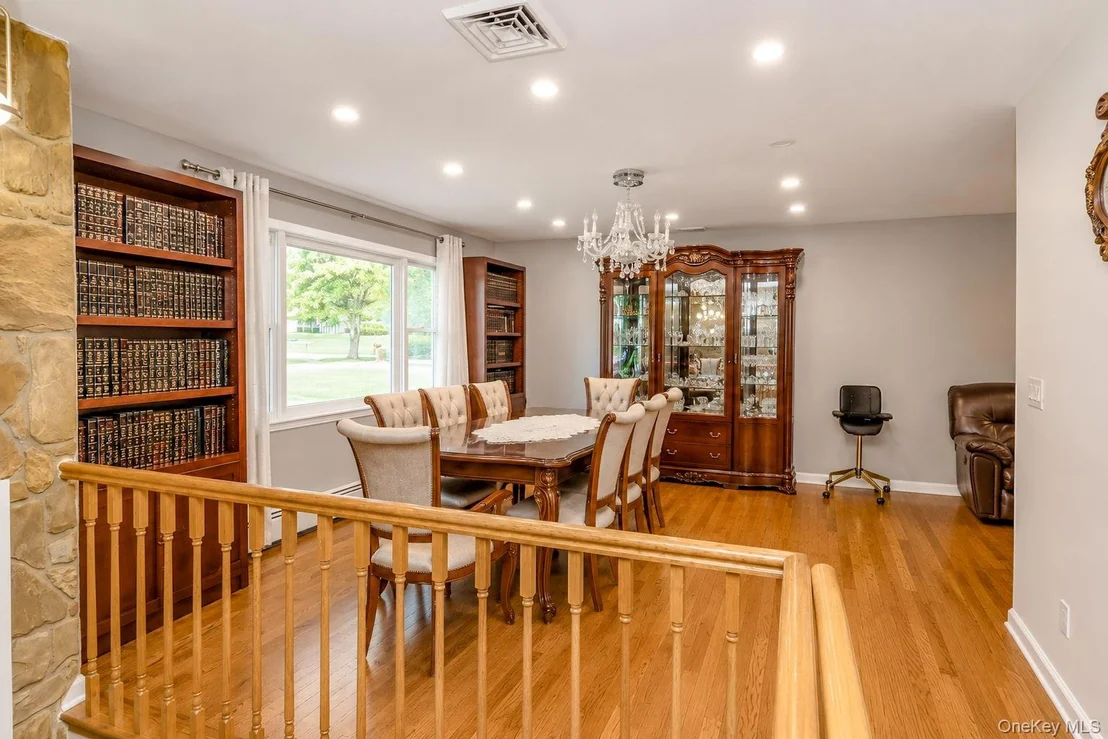 Photo of 132 Hilltop Road