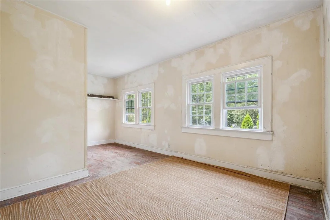 Photo of 92 Lake Drive