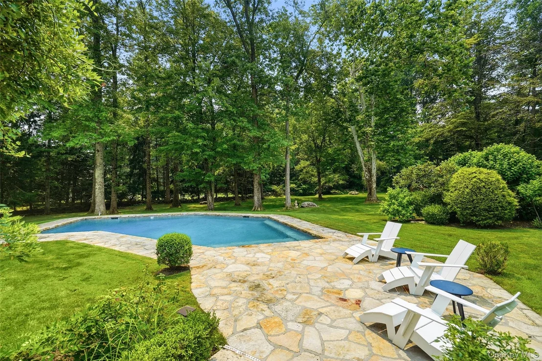 Photo of 16 Hampton Road