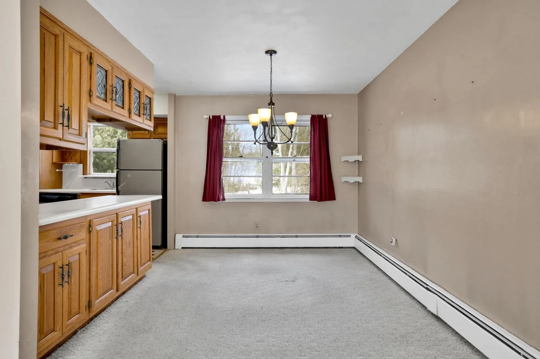 Photo of 75 Kretch Circle