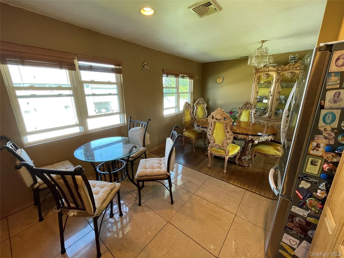 Photo of 84 Surf Road