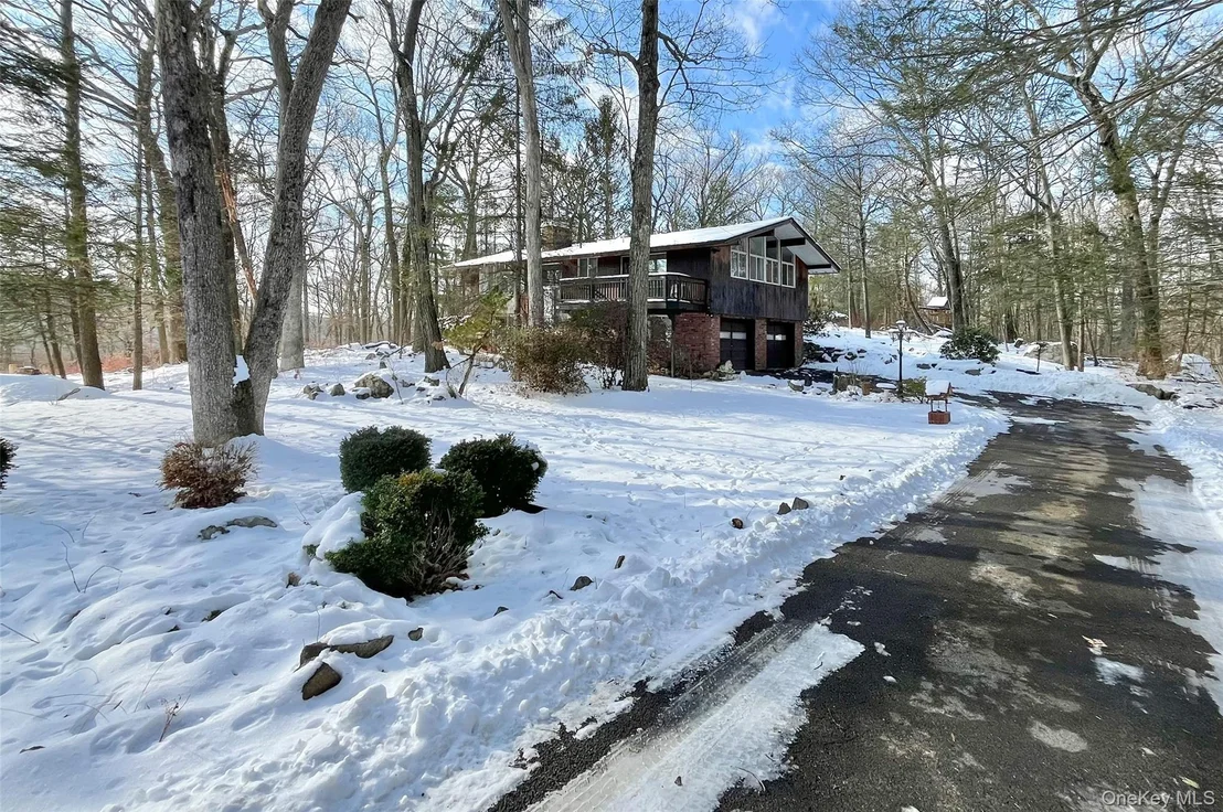 Photo of 12 Deer Path Road