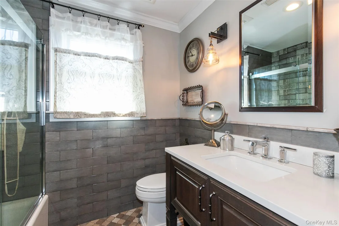 Photo of 25 Bentley Road