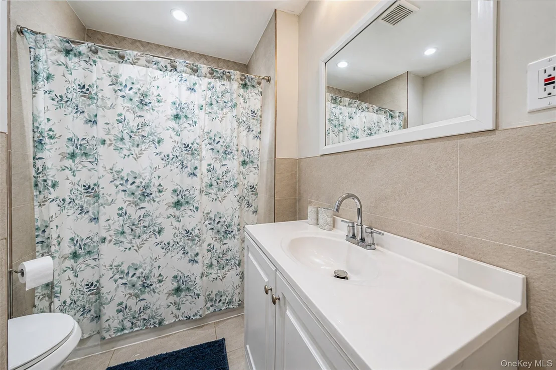 Photo of 188 Frederick Avenue