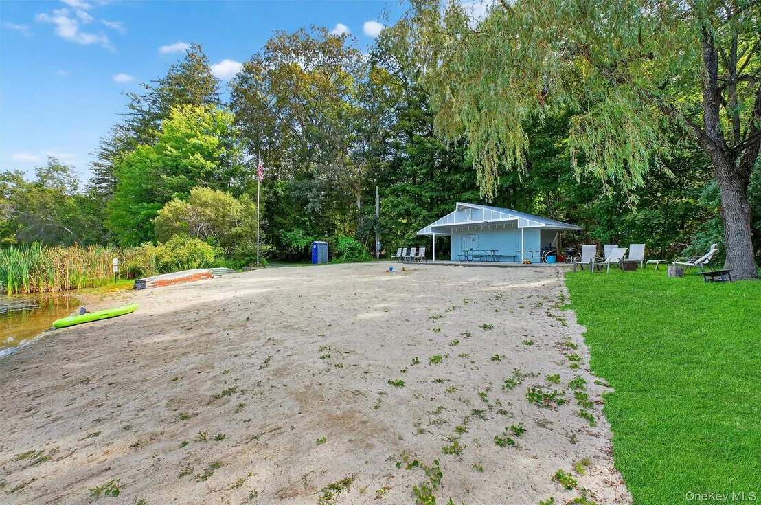 Photo of 6 Beech Trail