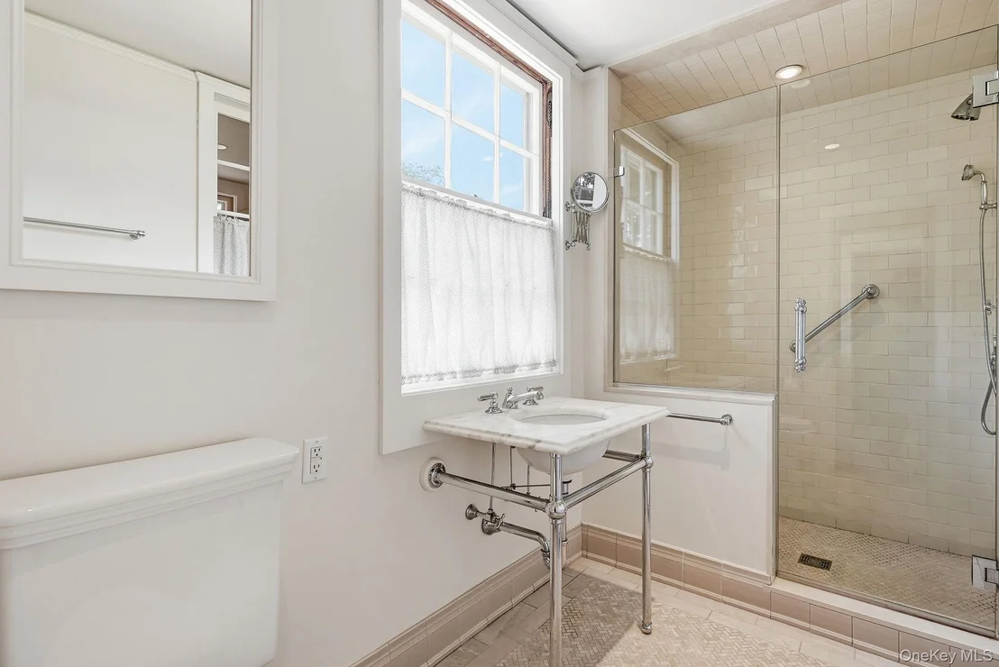 Photo of 455 Polly Park Road