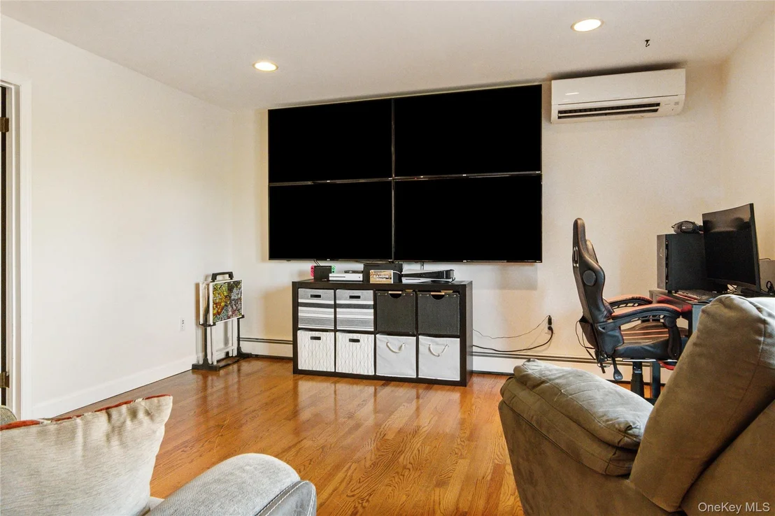 Photo of 10 Sunset Heights