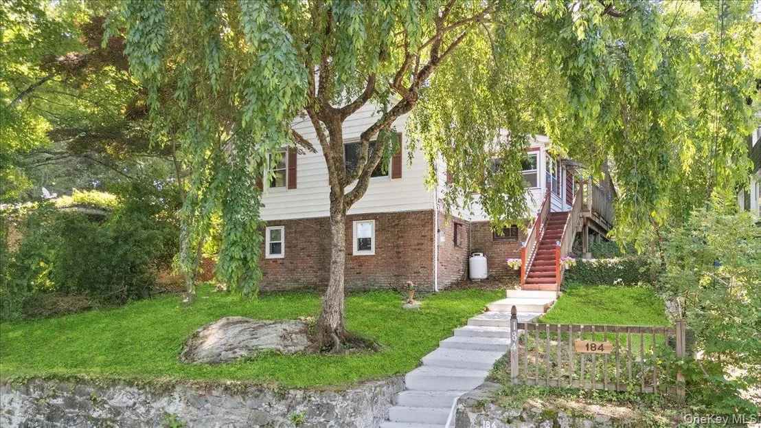 Photo of 184 Lake Drive