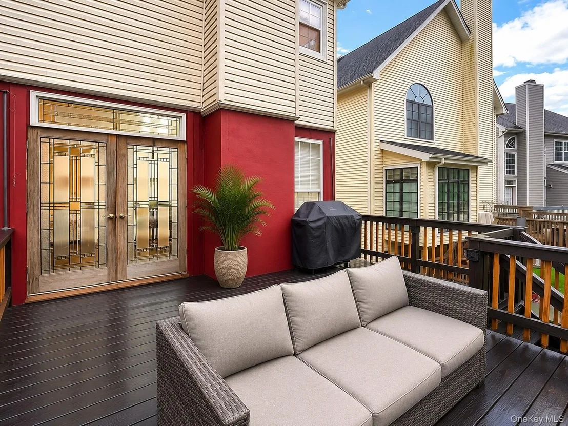 Photo of 182 Benefield Boulevard