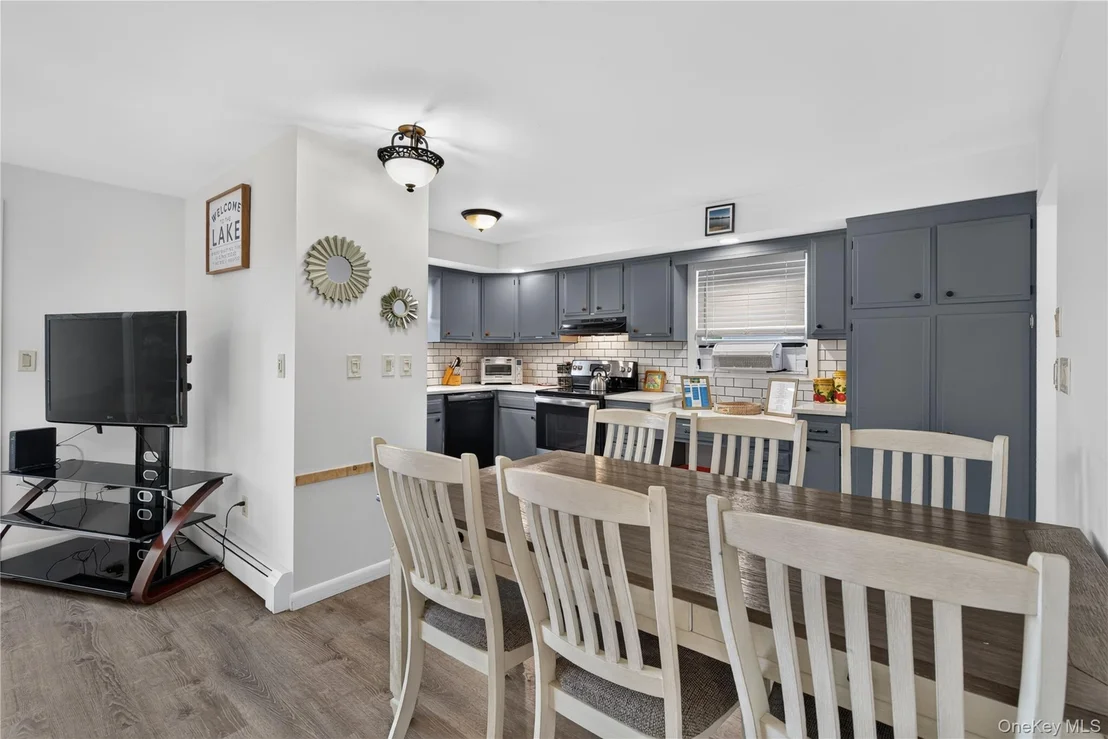 Photo of 297 Lake Drive