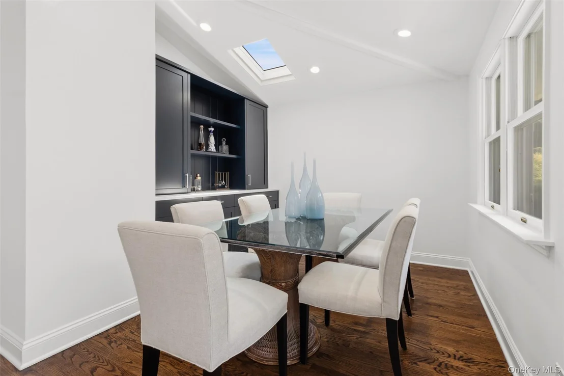 Photo of 116 Huntley Drive