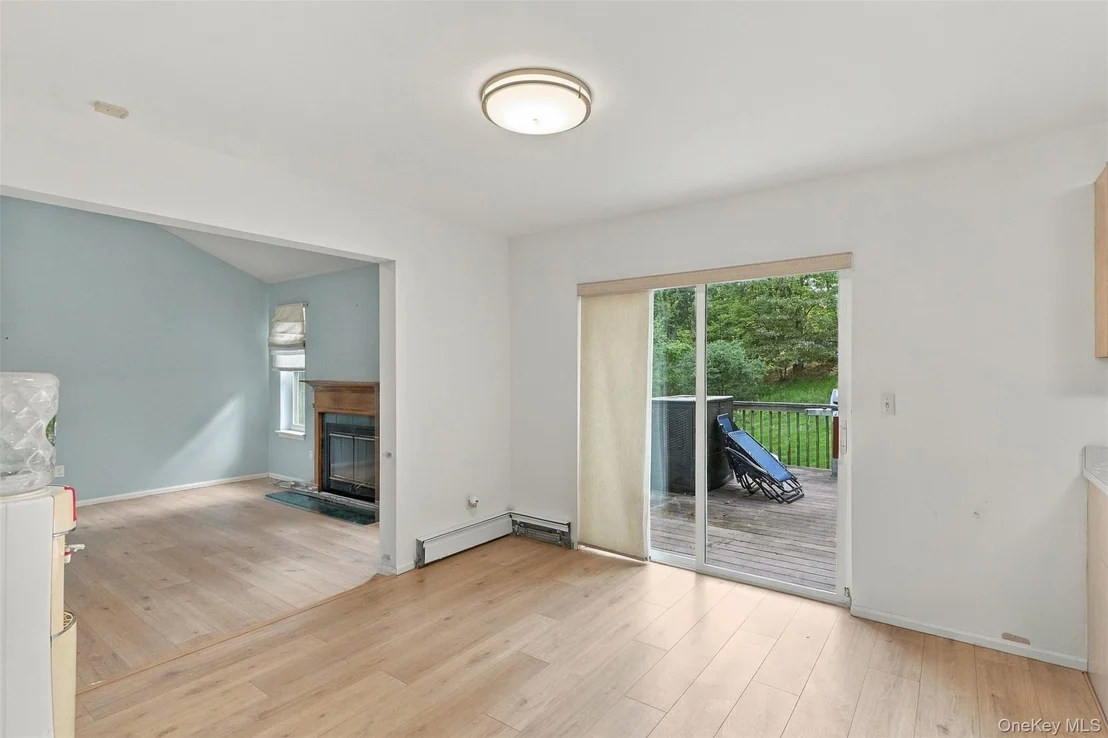 Photo of 16 Cambridge Circle