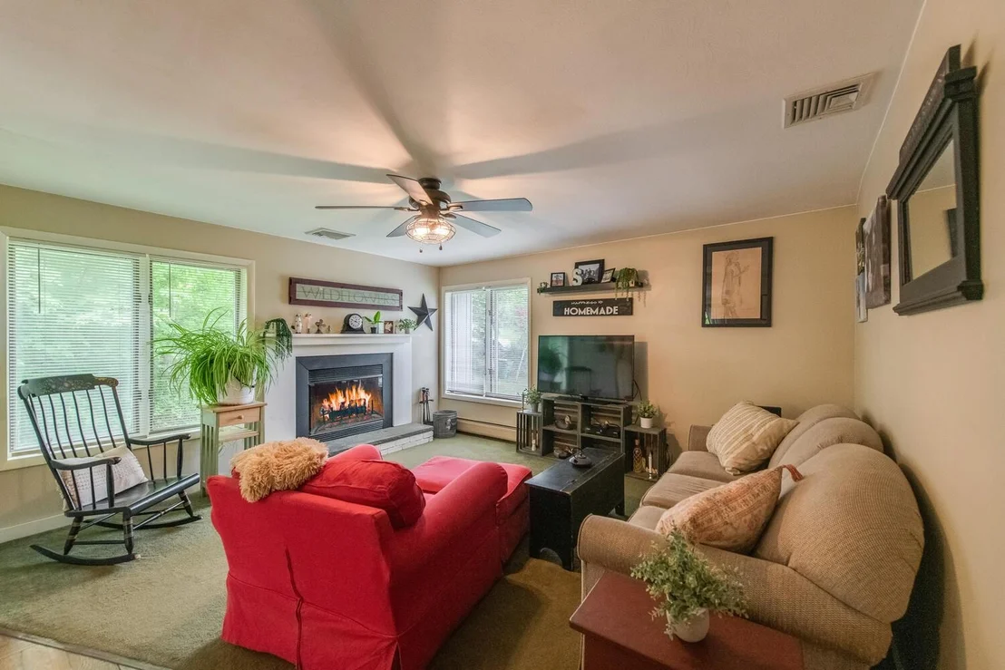 Photo of 15 Marshall Drive