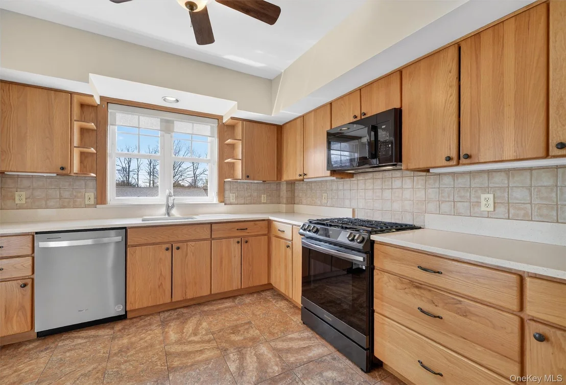 Photo of 528 Union Avenue