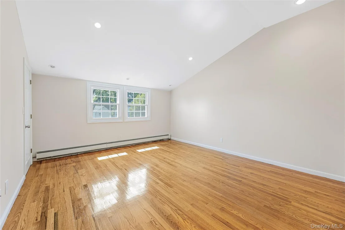 Photo of 397 Concord Road