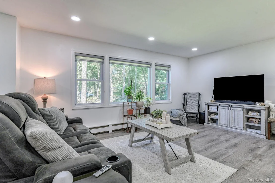 Photo of 17 Pine Court