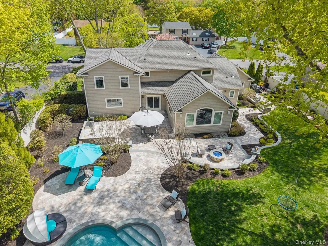 Photo of 10 Kingfisher Drive