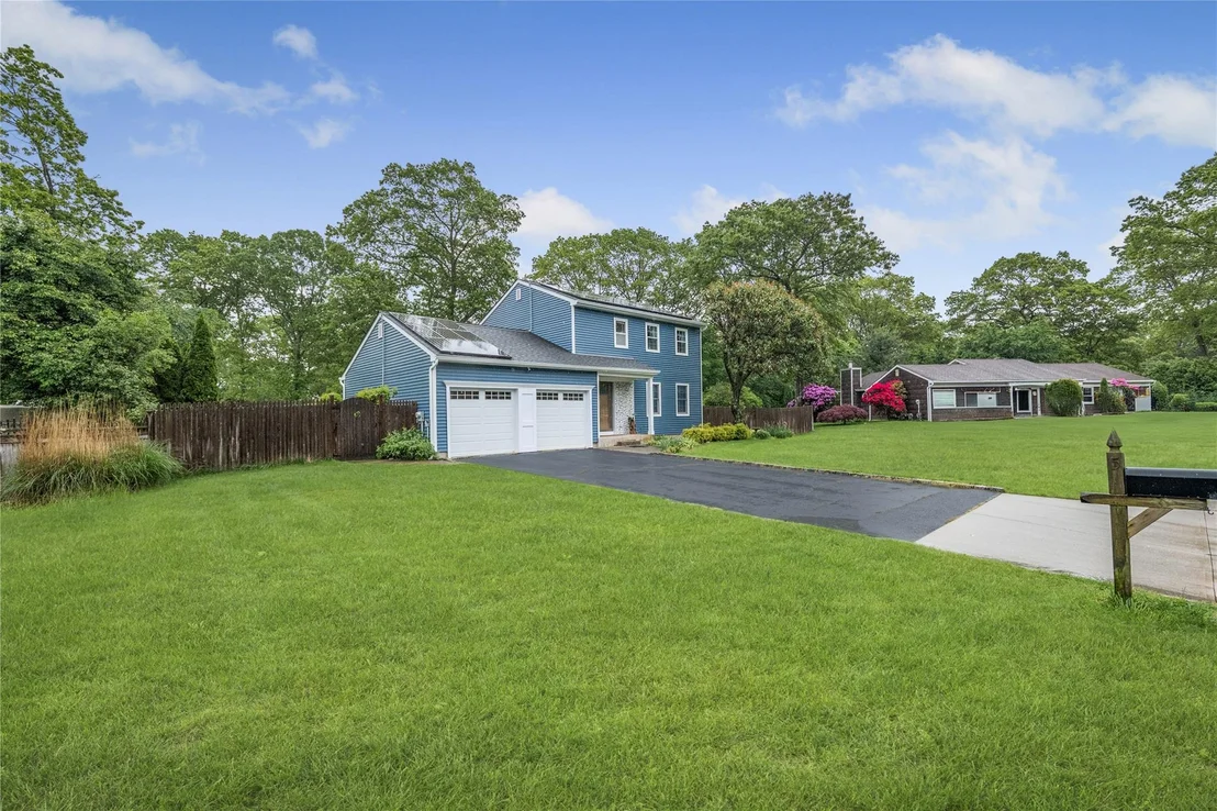 Photo of 5 Cedar Heights Drive