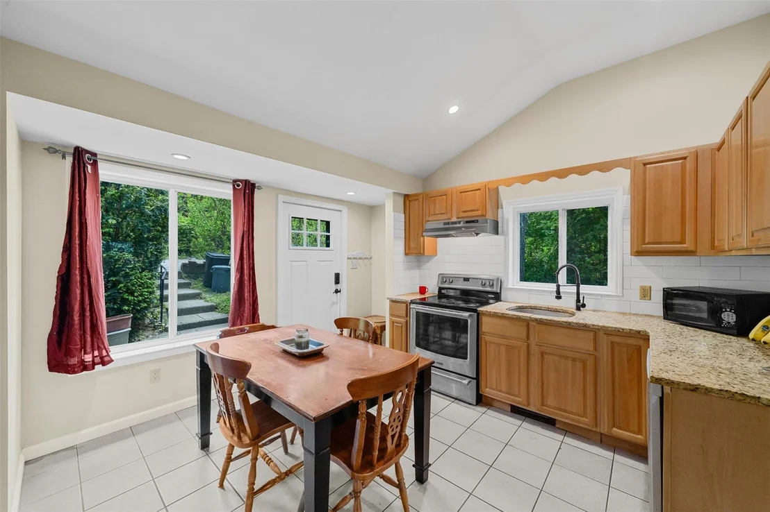 Photo of 22 Claremont Trail
