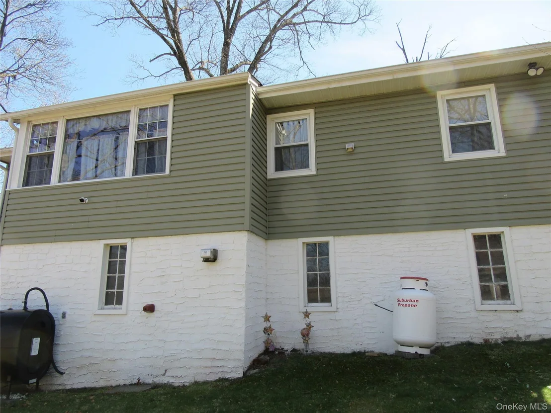 Photo of 28 Laurel Trail