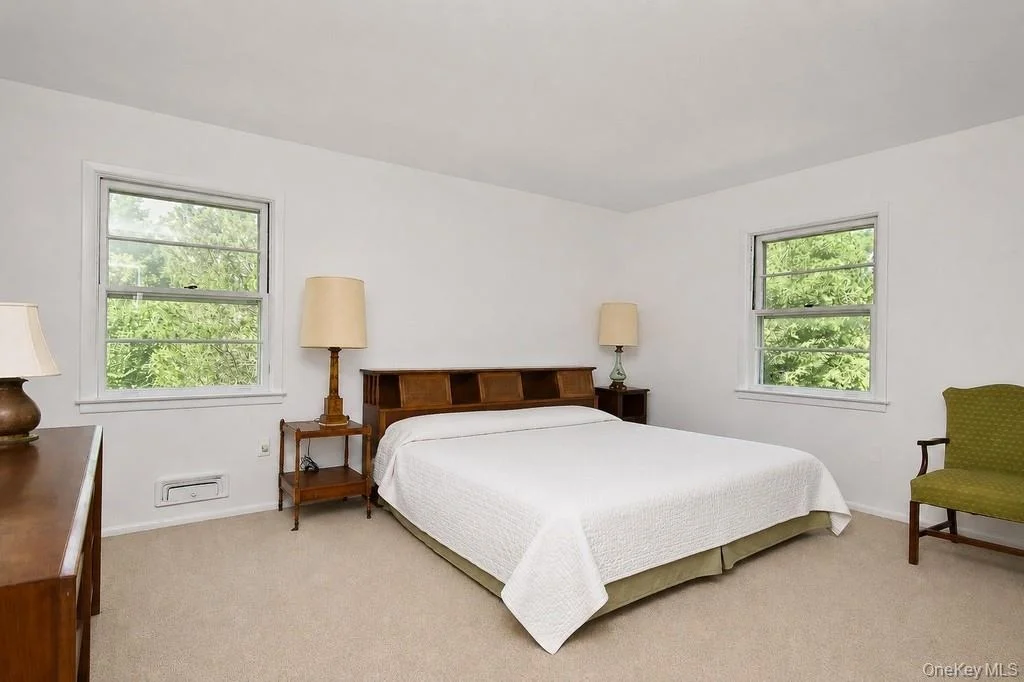 Photo of 10 Lakeview Road