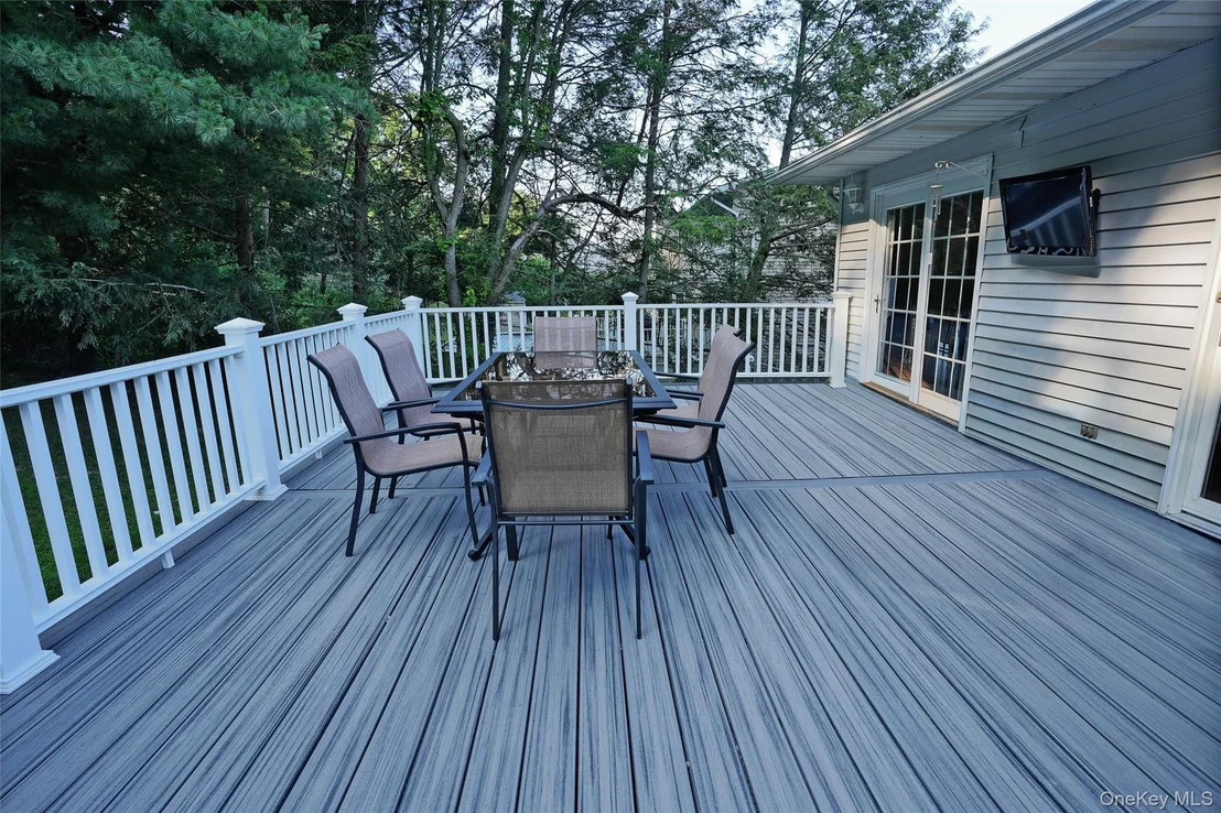 Photo of 16 Four Winds Drive
