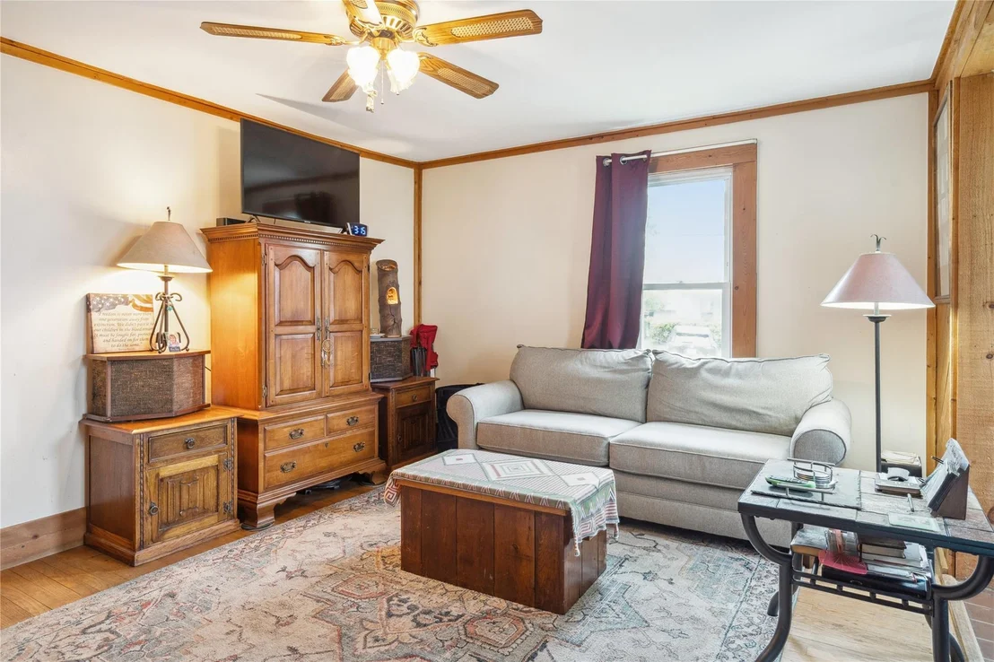 Photo of 42 Wisner Avenue