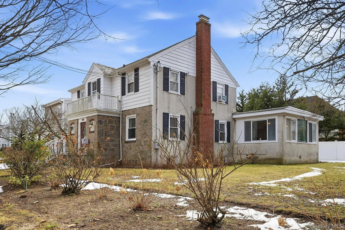 Photo of 1671 Bay Boulevard