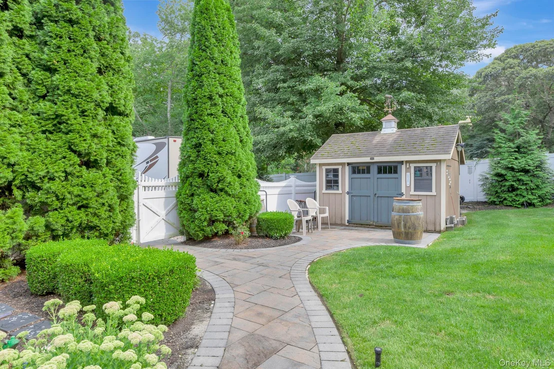 Photo of 2835 N Wading River Road