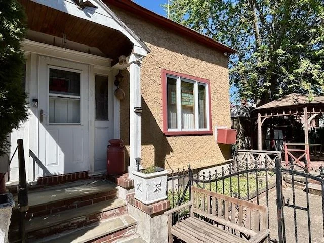 Photo of 43-51 166th Street