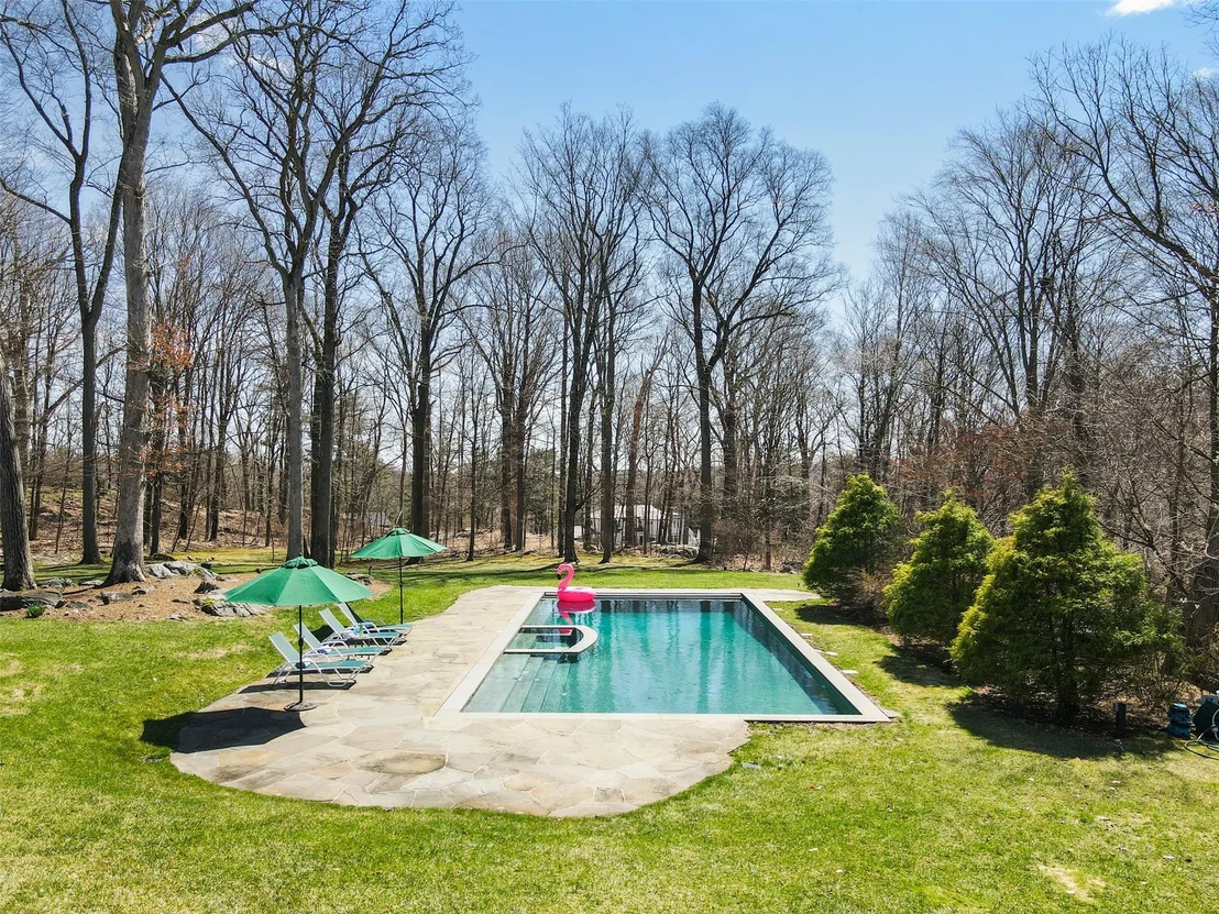 Photo of 26 Hemlock Hills