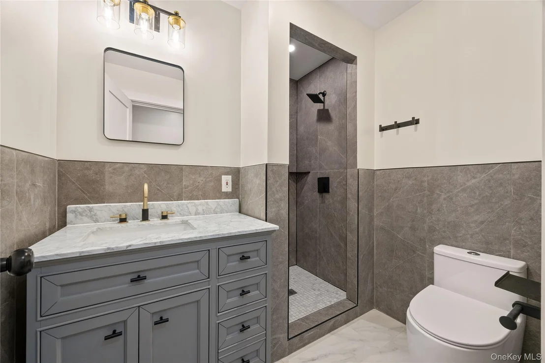 Photo of 24 Babbling Brook Lane