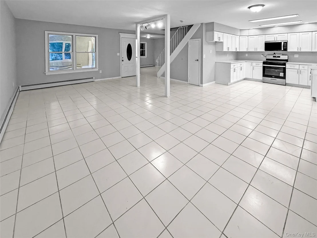 Photo of 7 Carnaby Avenue
