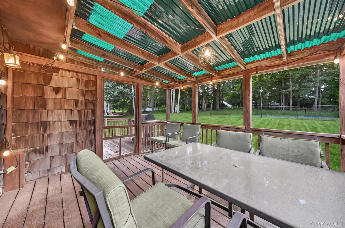 Photo of 33 Winchester Drive
